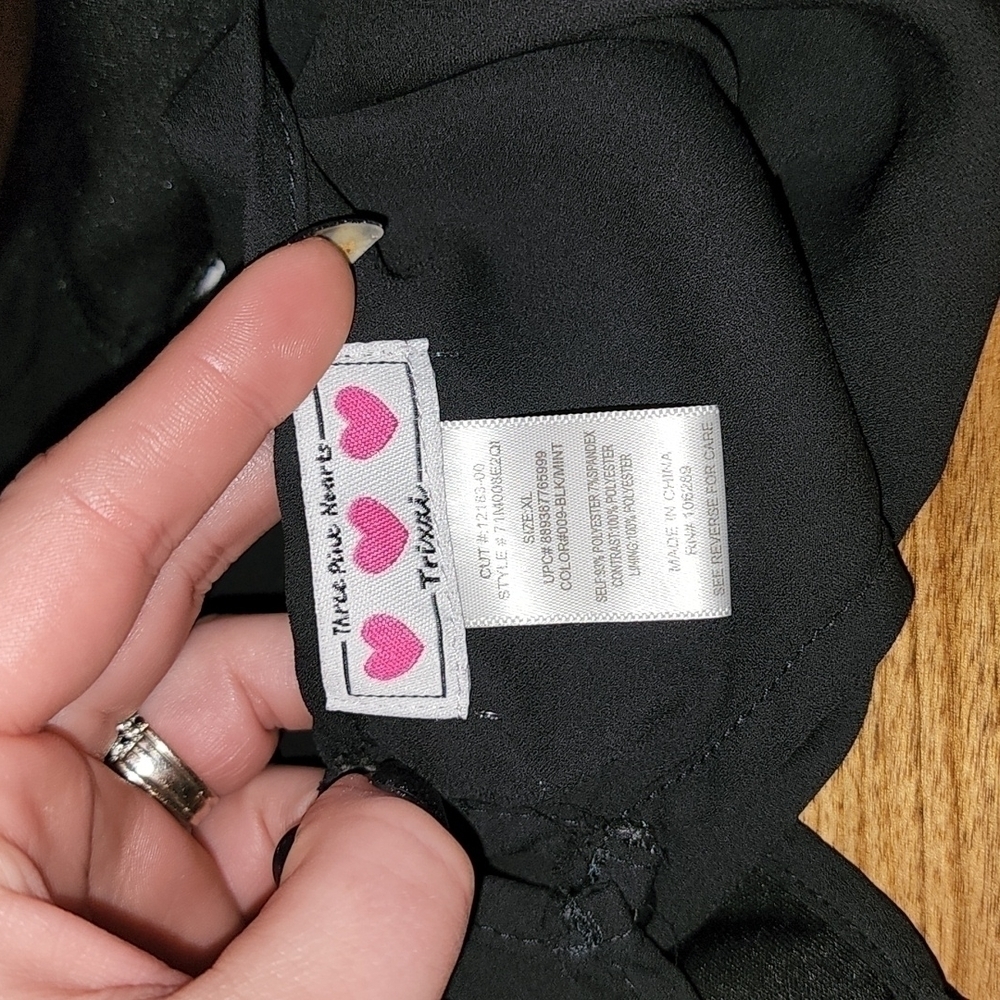Three Pink Hearts Tank Top​ - Picture 7 of 8